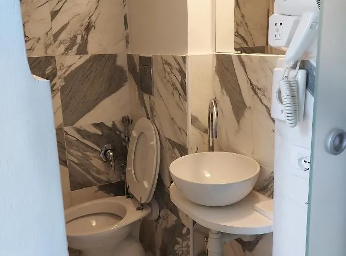 Casa Laurel Apartman Meta