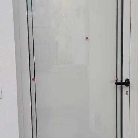 Casa Laurel アパート メタ